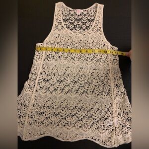 Crochet tank top by Xhilaration. Size XS.